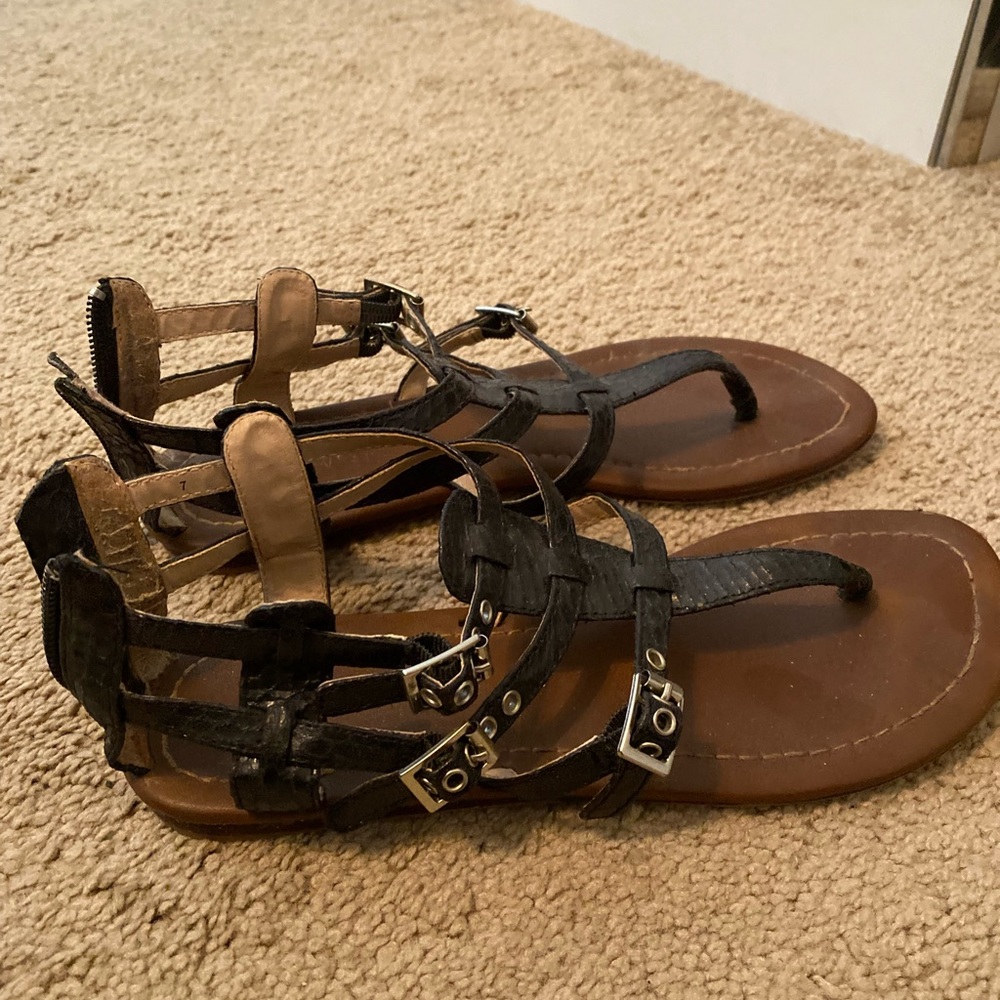 Women’s Sandals